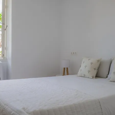 Vine House Kassiopi