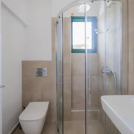 Vine House Kassiopi