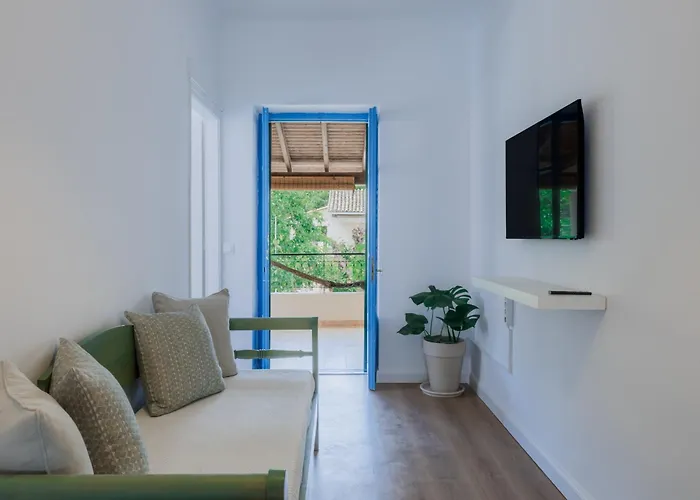 Vine House *