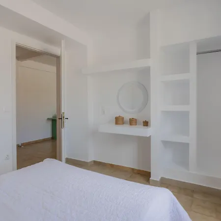 Vine House Apartament Kassiopi