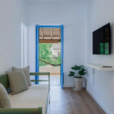 Vine House *