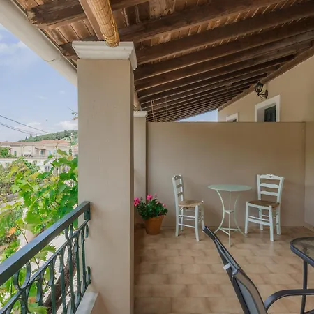 Vine House Apartmán *