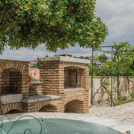 Apartmán Vine House *
